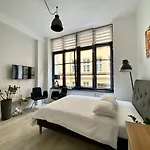 Апартаменты Premier Suites