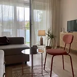 Апартаменты Premier Suites *