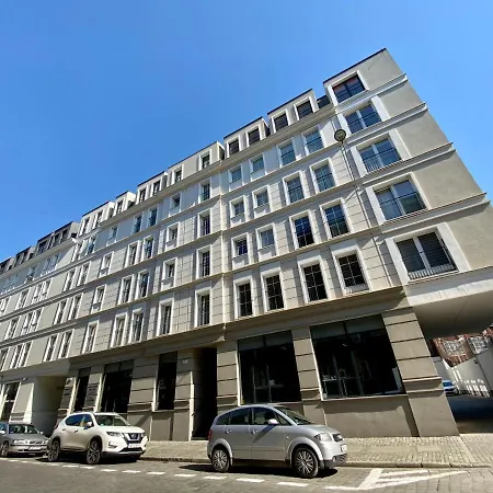 アパート Premier Suites ヴロツワフ